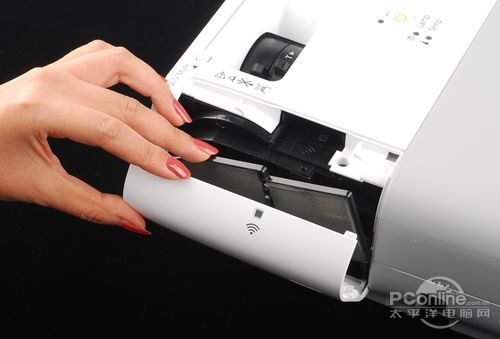 EPSON EB-825H